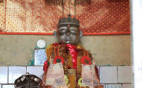  mahunag-temple-inside-view